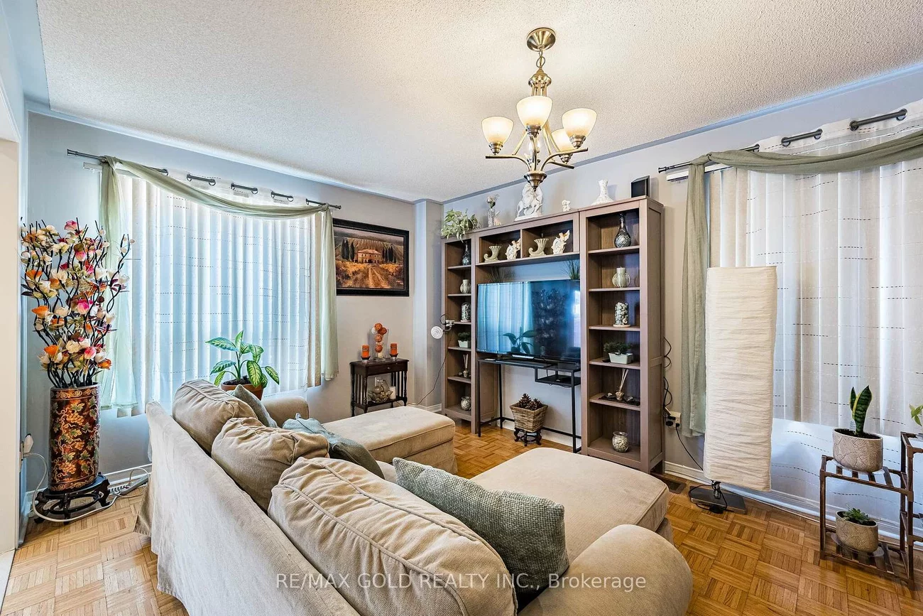 6, Mistdale, Fletcher's Meadow, Brampton