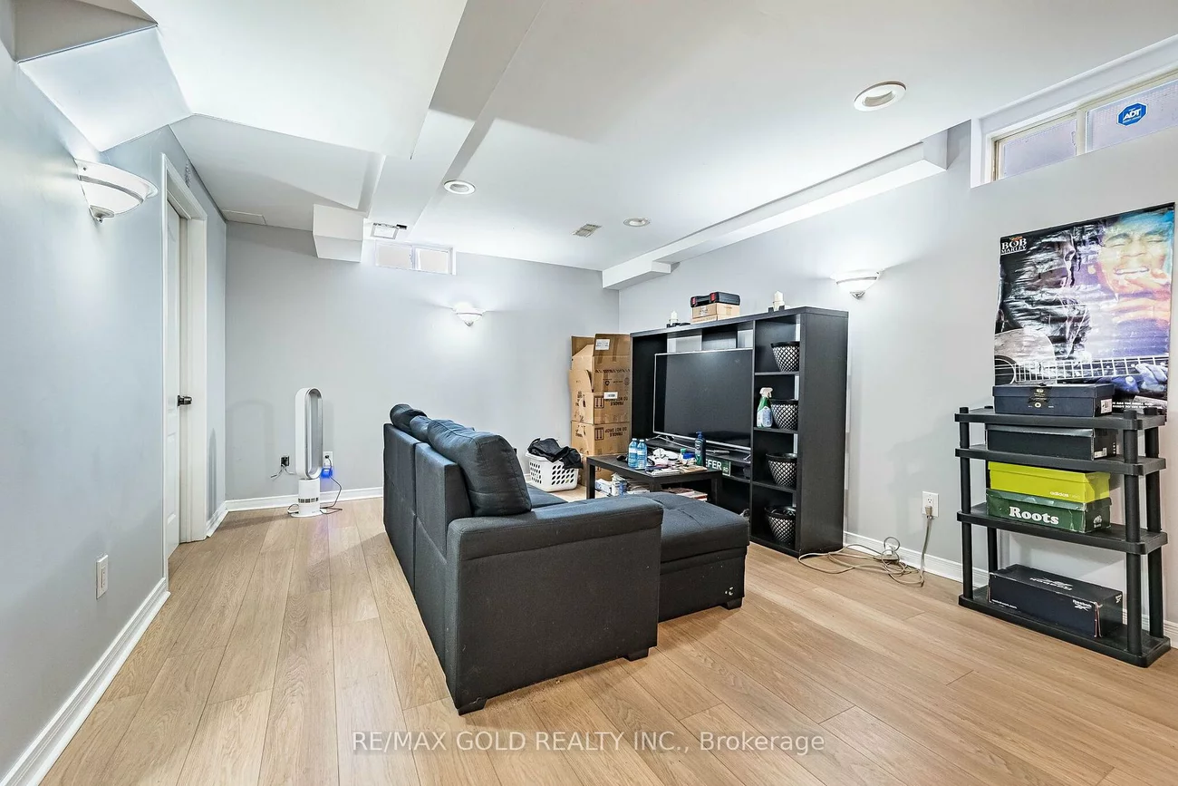 6, Mistdale, Fletcher's Meadow, Brampton