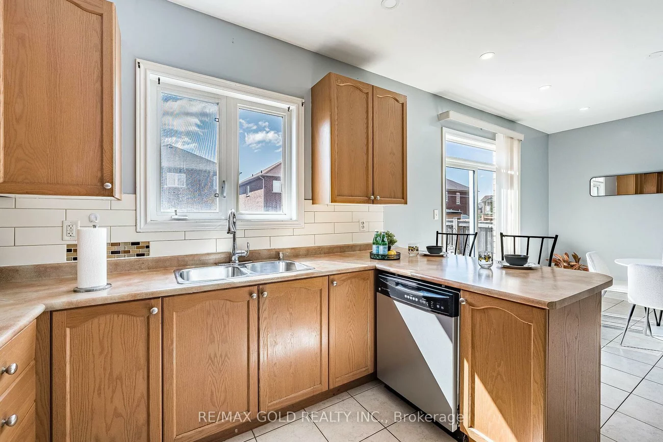20, Amaranth, Northwest Sandalwood Parkway, Brampton