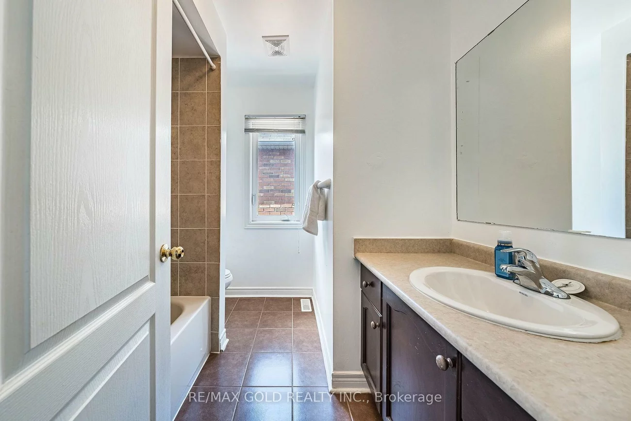 20, Amaranth, Northwest Sandalwood Parkway, Brampton