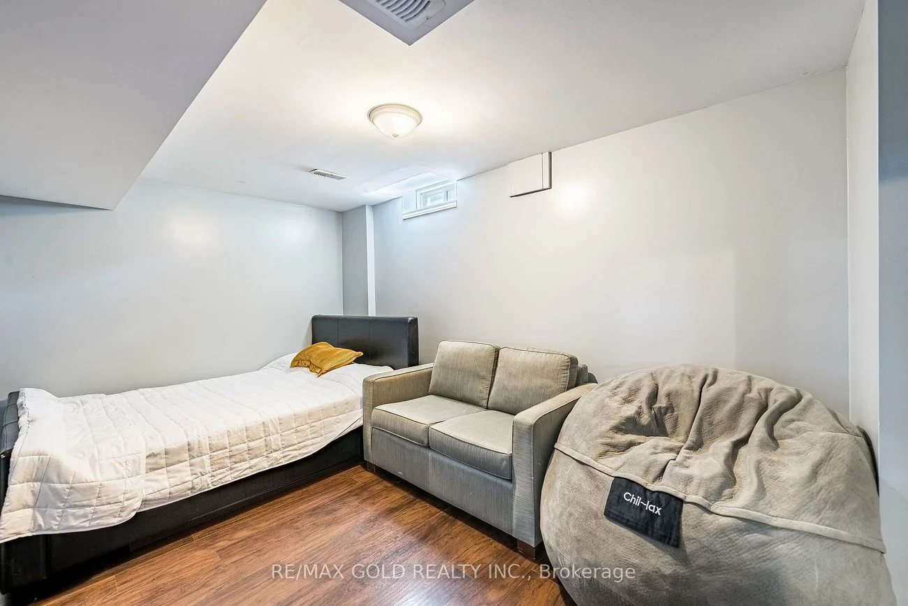 20, Amaranth, Northwest Sandalwood Parkway, Brampton