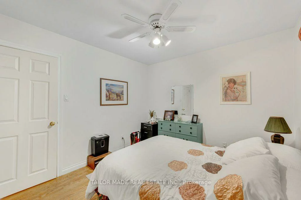 22, Greystone, Brampton South, Brampton