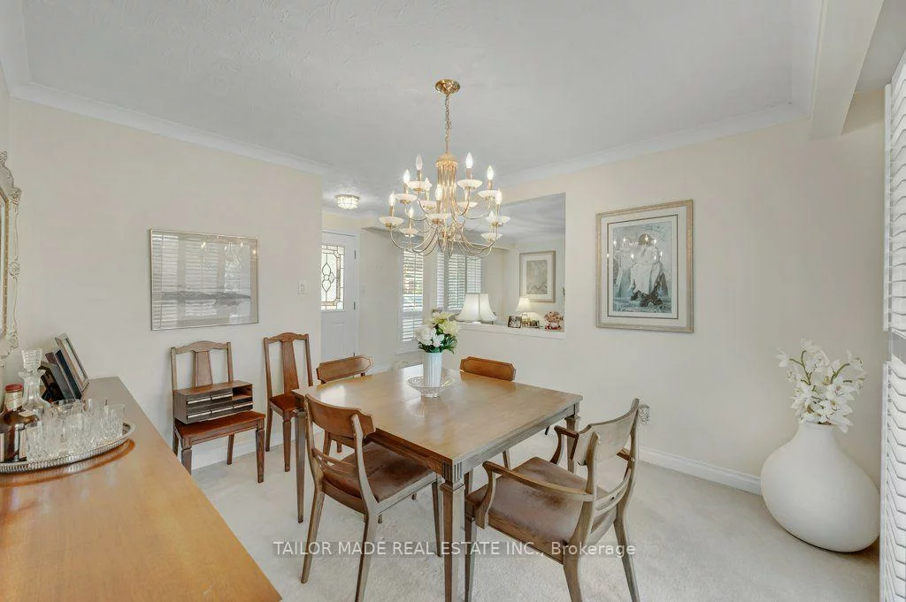 22, Greystone, Brampton South, Brampton