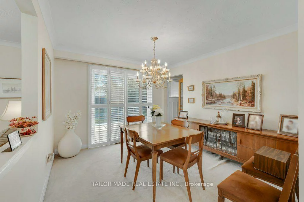22, Greystone, Brampton South, Brampton