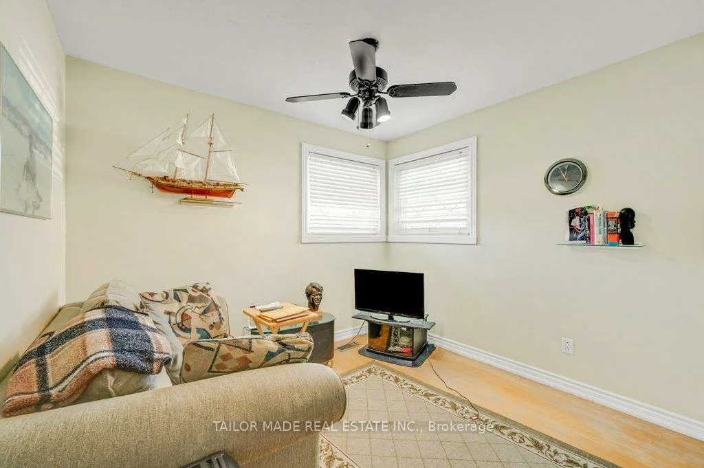 22, Greystone, Brampton South, Brampton