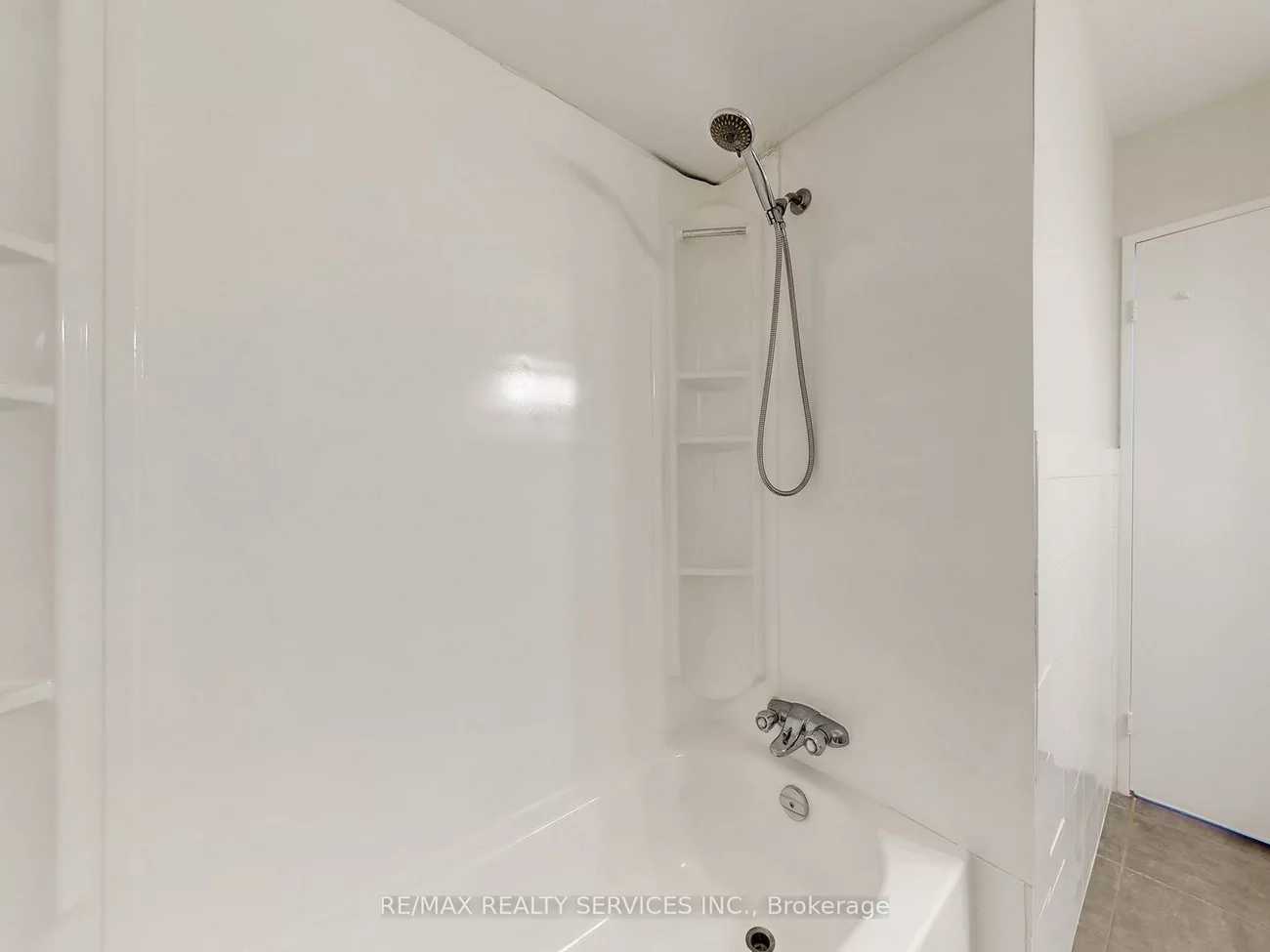 9, Glenridge, Northgate, Brampton
