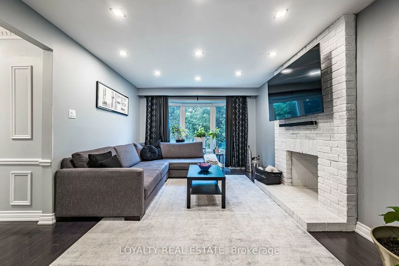 52, Newcastle, Westgate, Brampton