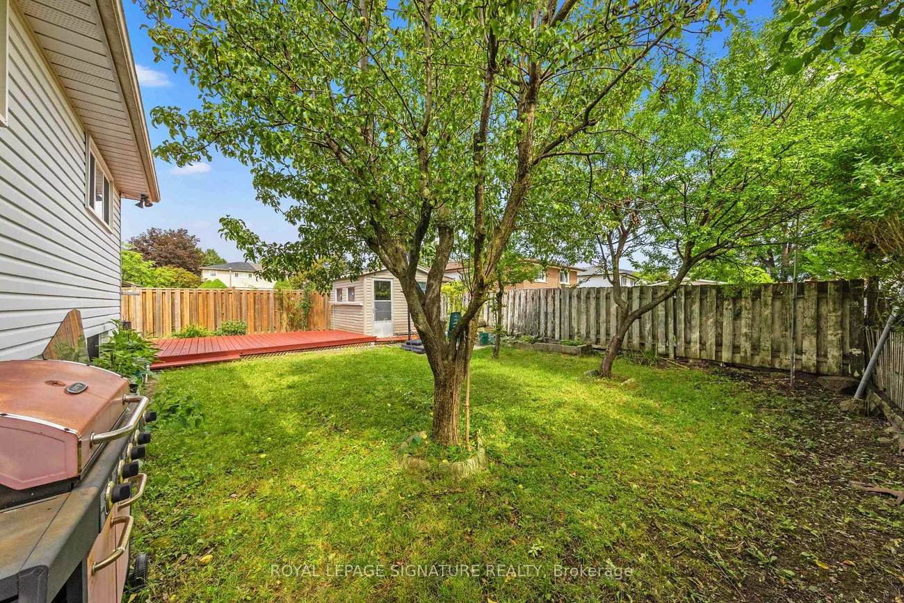 112, Kingswood, Madoc, Brampton