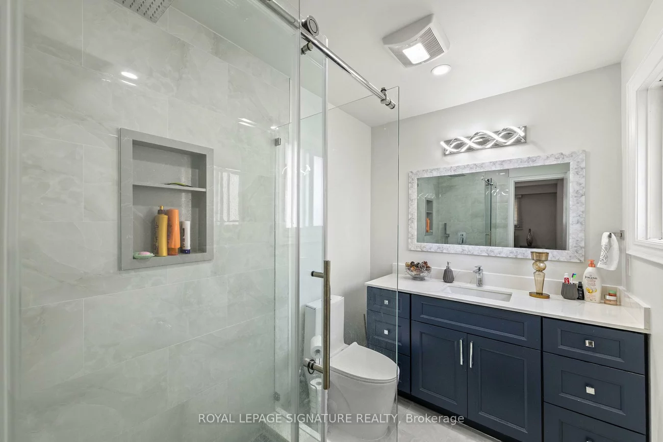 112, Kingswood, Madoc, Brampton