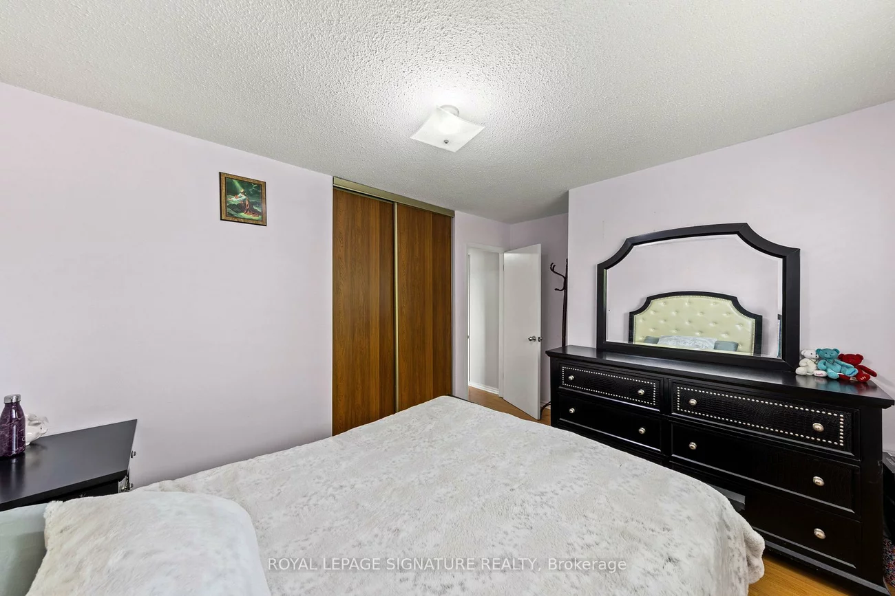 112, Kingswood, Madoc, Brampton