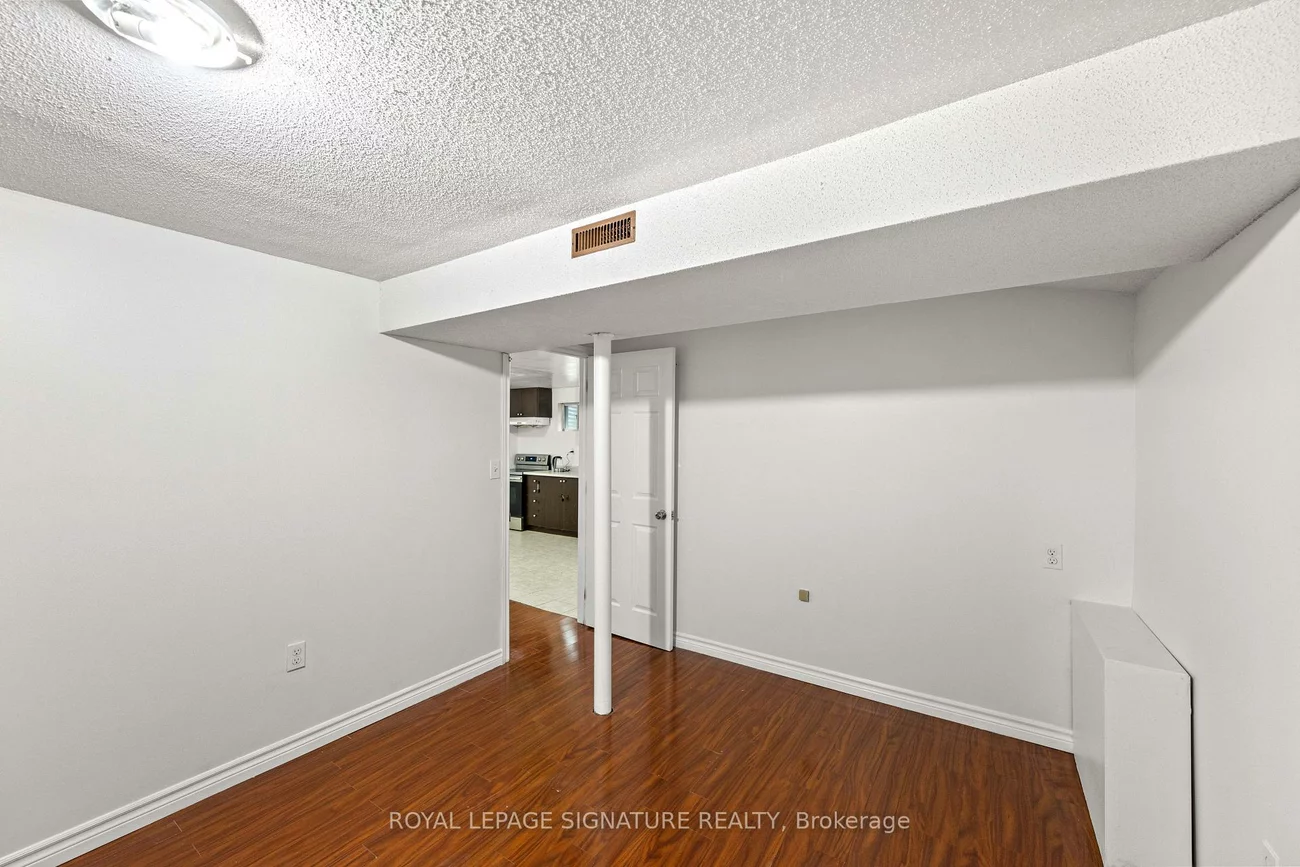 112, Kingswood, Madoc, Brampton