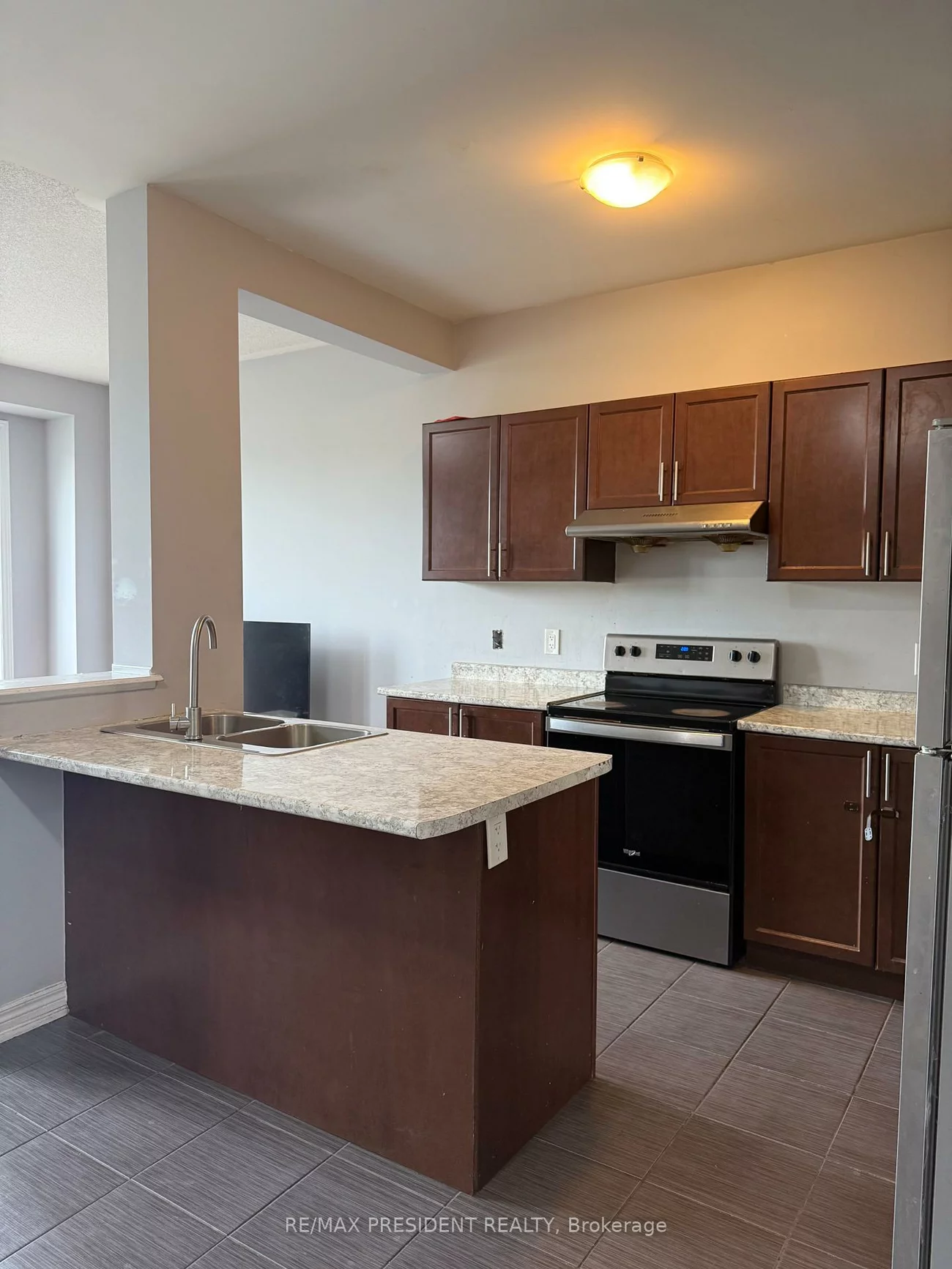 98, Davenfield, Bram East, Brampton