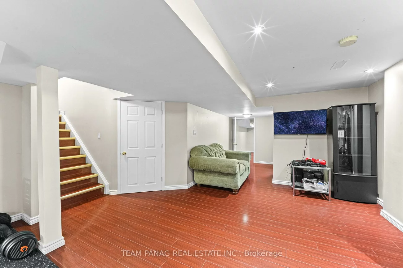 18, Snowdrift, Sandringham-Wellington, Brampton