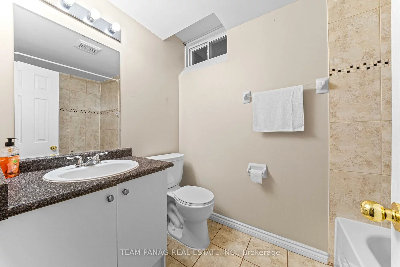 18, Snowdrift, Sandringham-Wellington, Brampton