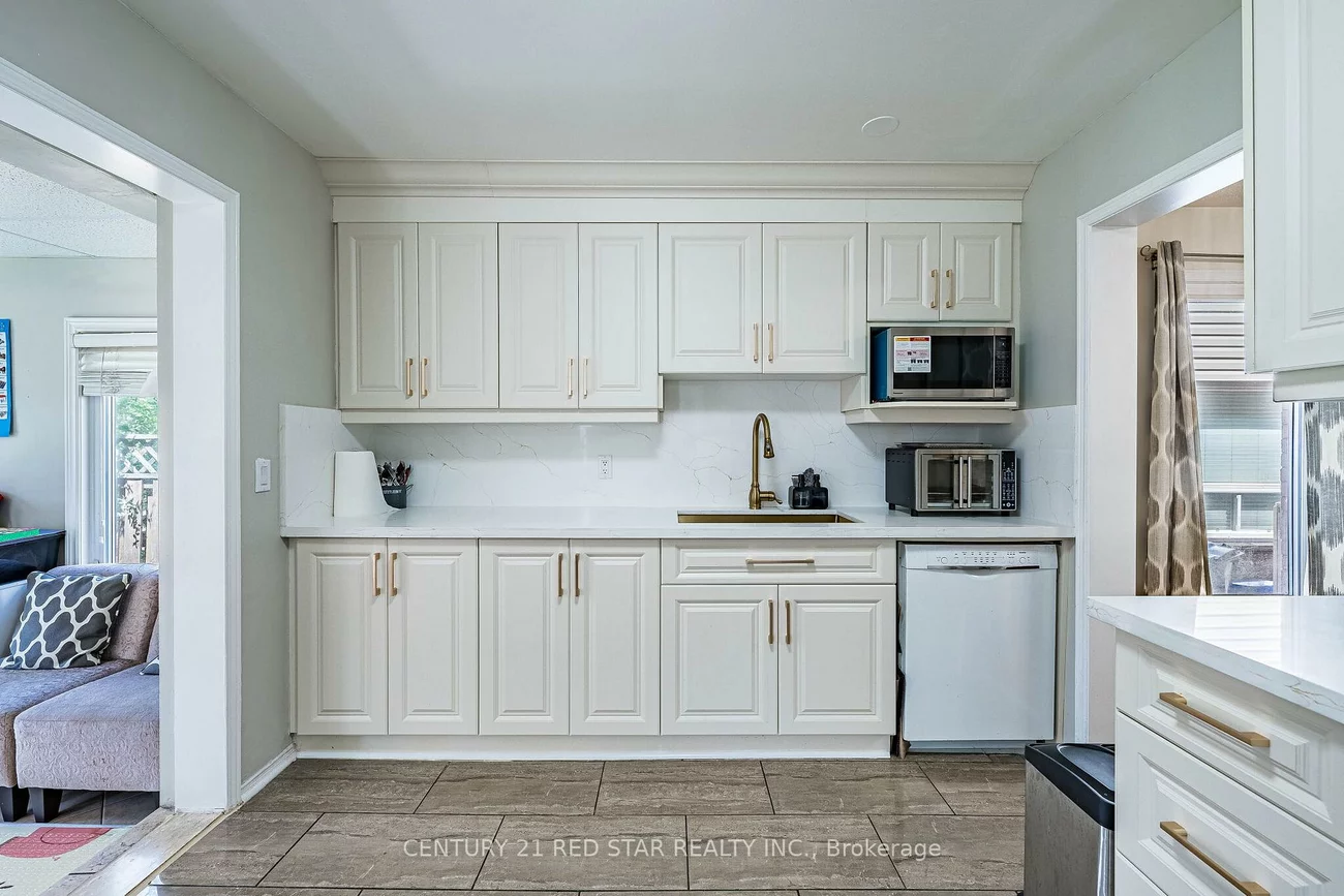 52, Newdale, Westgate, Brampton