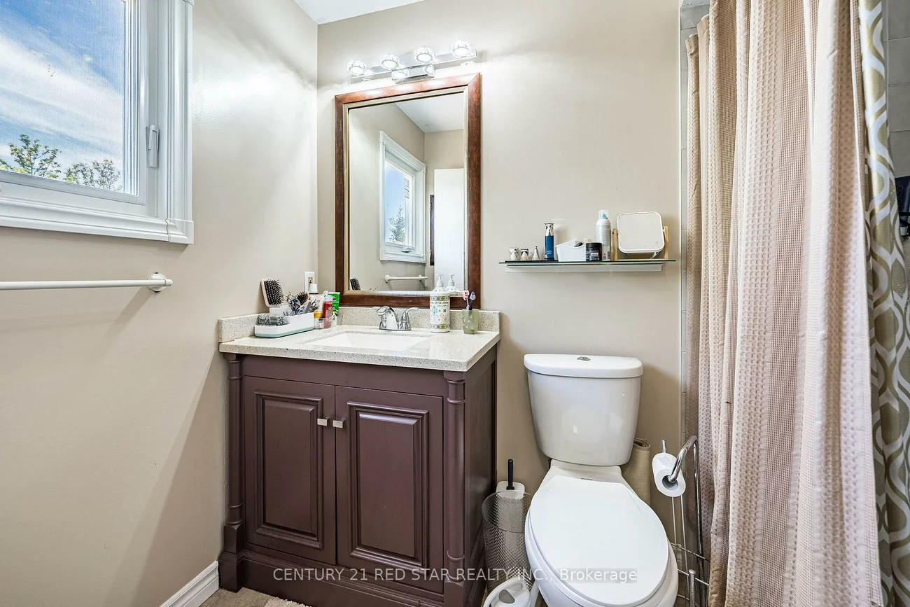 52, Newdale, Westgate, Brampton
