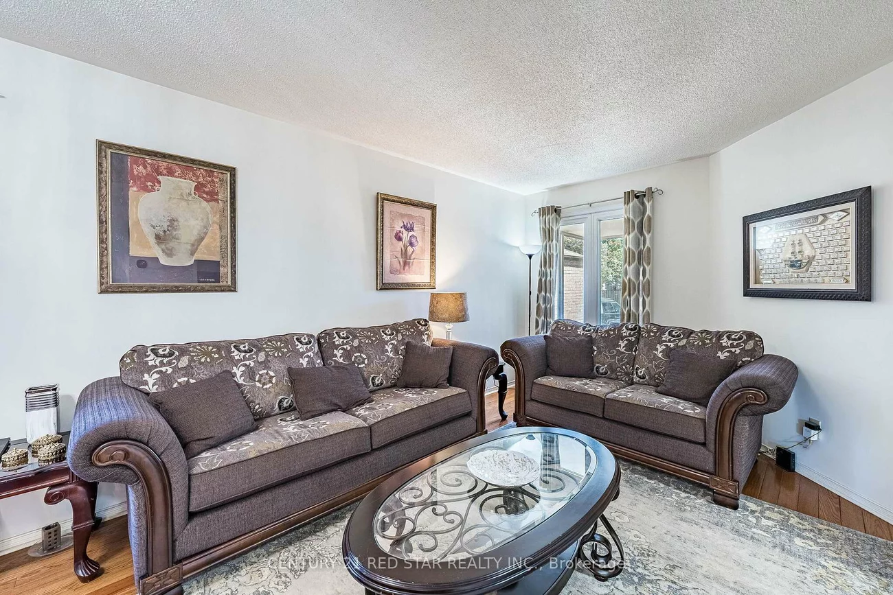 52, Newdale, Westgate, Brampton