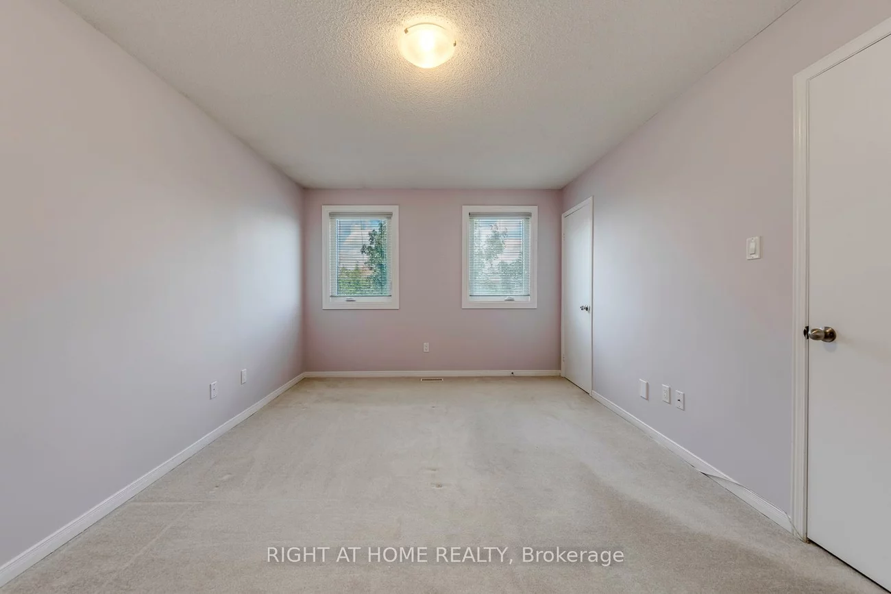 17, Nickel, Westgate, Brampton