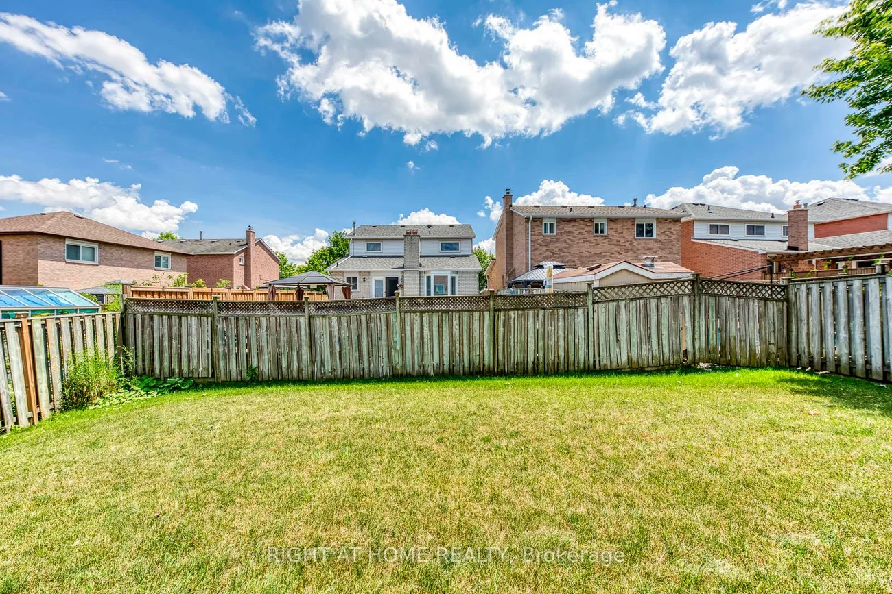 17, Nickel, Westgate, Brampton