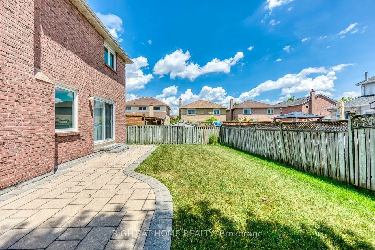 17, Nickel, Westgate, Brampton