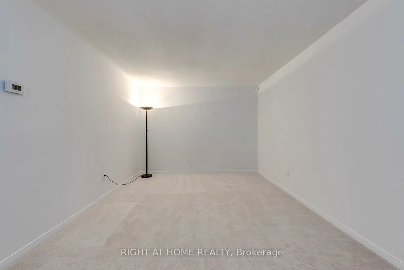 17, Nickel, Westgate, Brampton