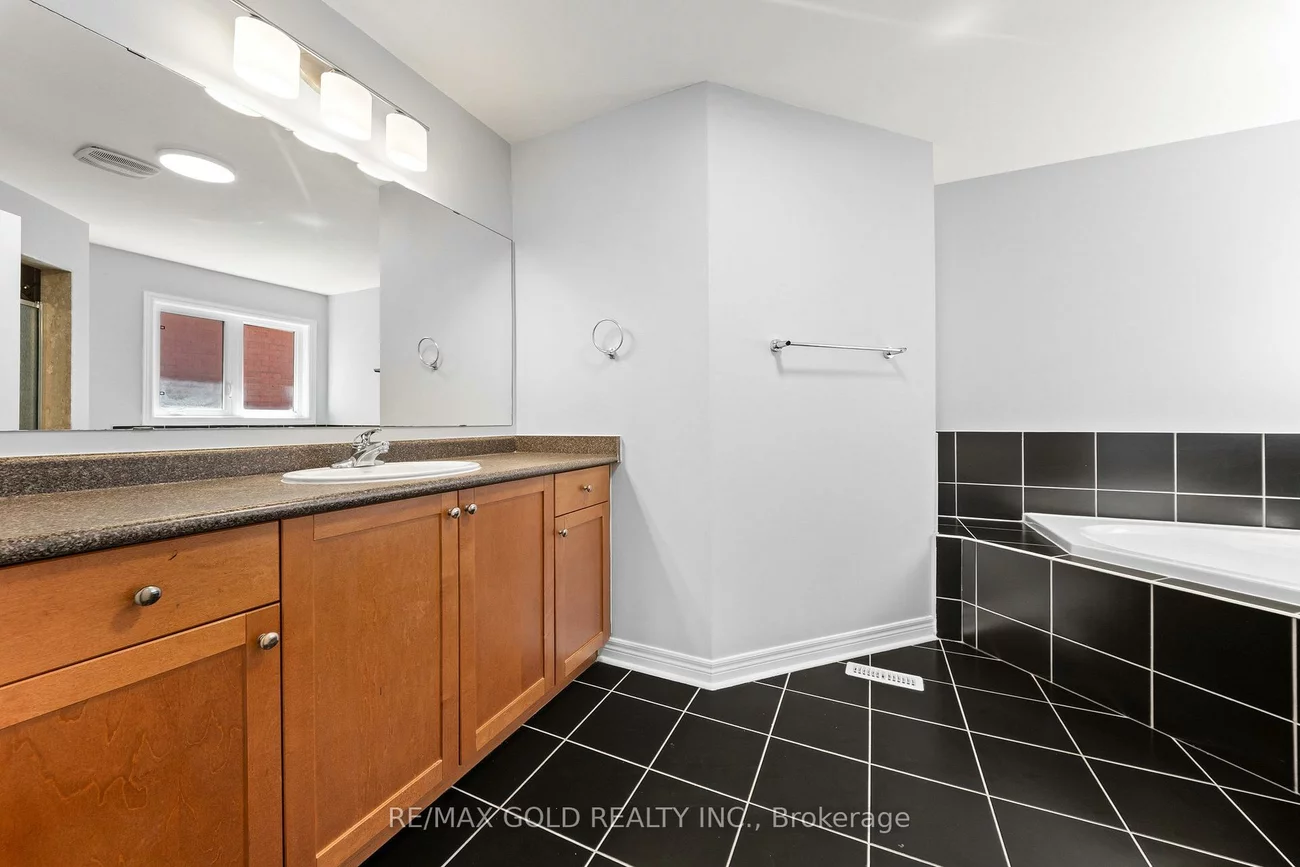 54, Blazing Star, Sandringham-Wellington, Brampton