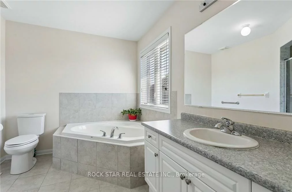 10, Klemscott, Northwest Brampton, Brampton