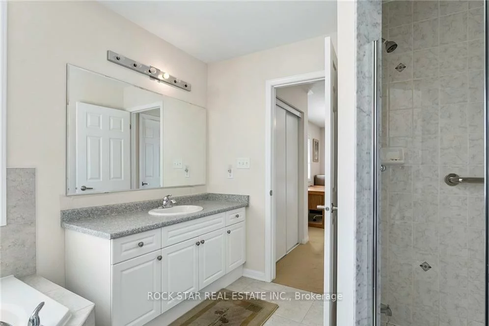 10, Klemscott, Northwest Brampton, Brampton