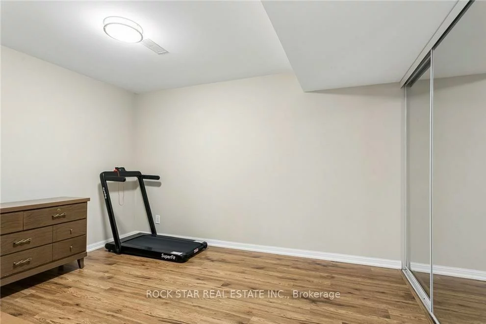 10, Klemscott, Northwest Brampton, Brampton