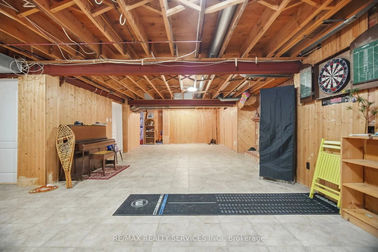 4, Leeward, Westgate, Brampton