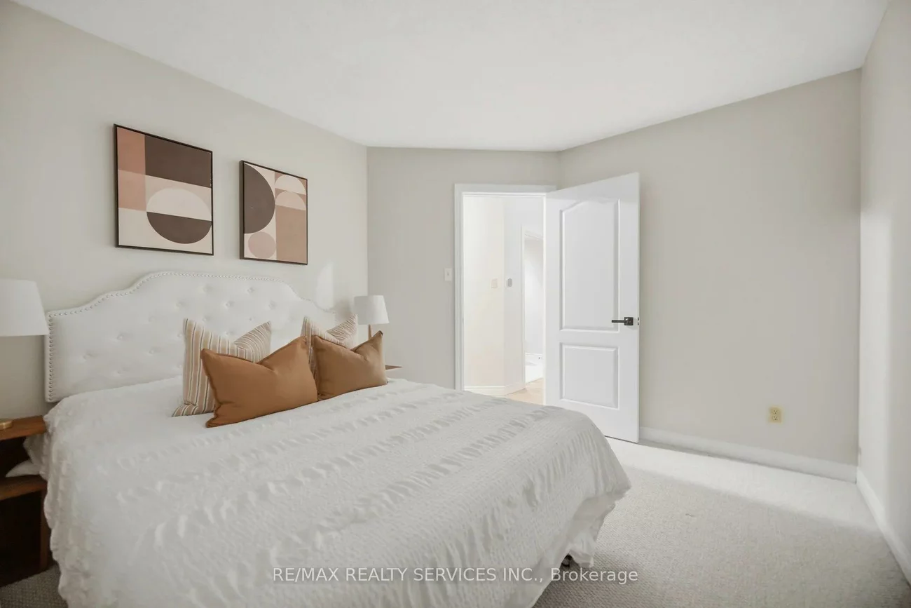 4, Leeward, Westgate, Brampton