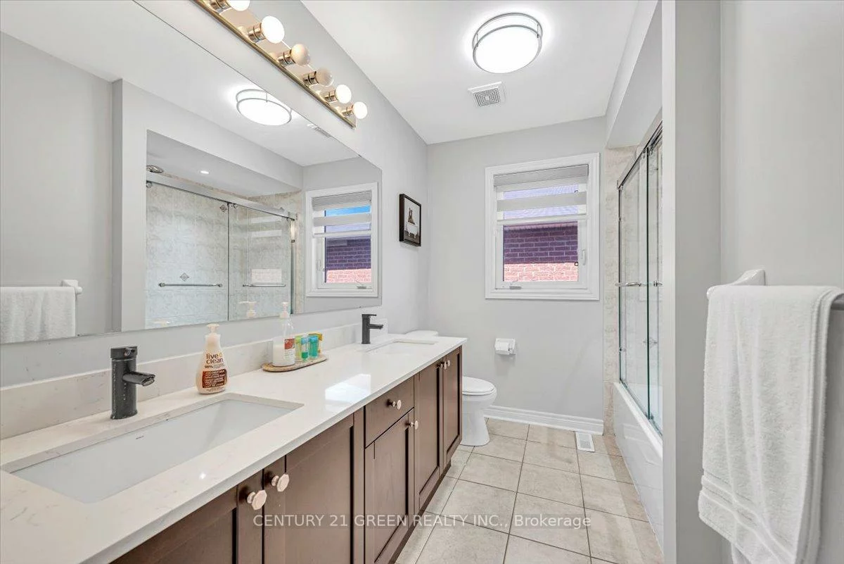 7, Accent, Northwest Sandalwood Parkway, Brampton