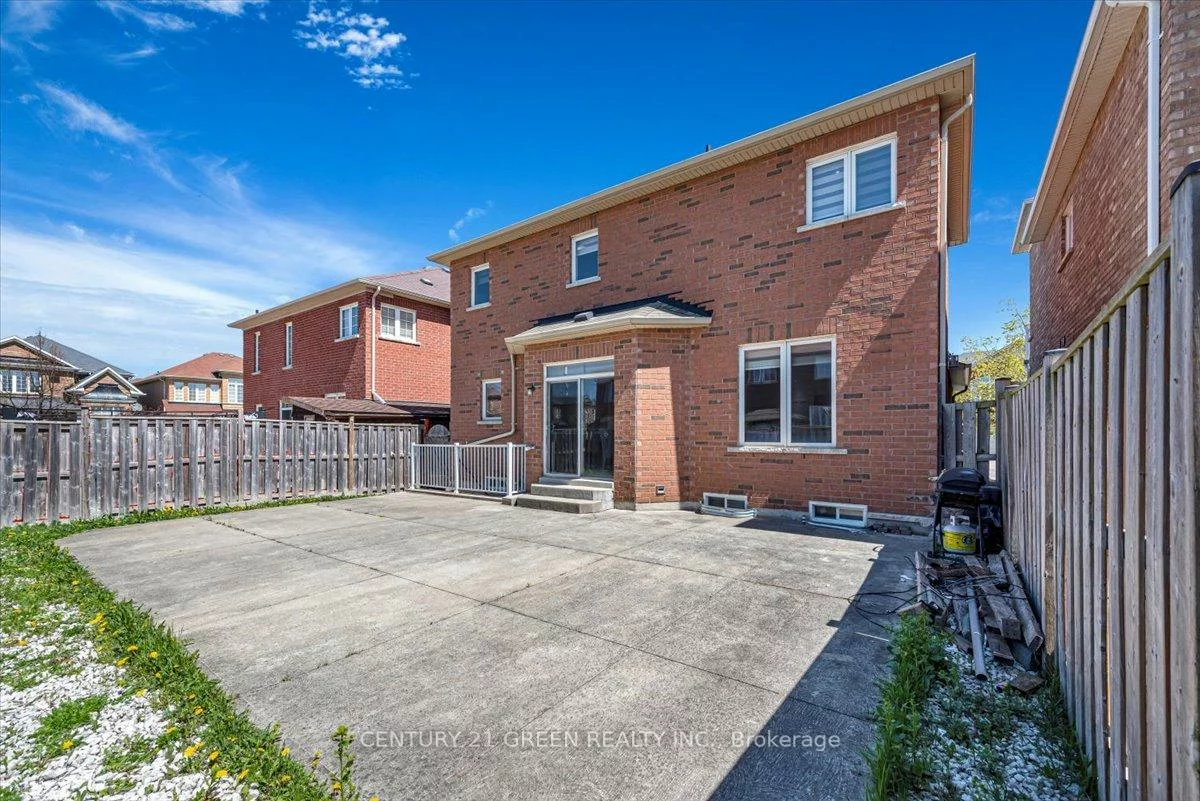 7, Accent, Northwest Sandalwood Parkway, Brampton