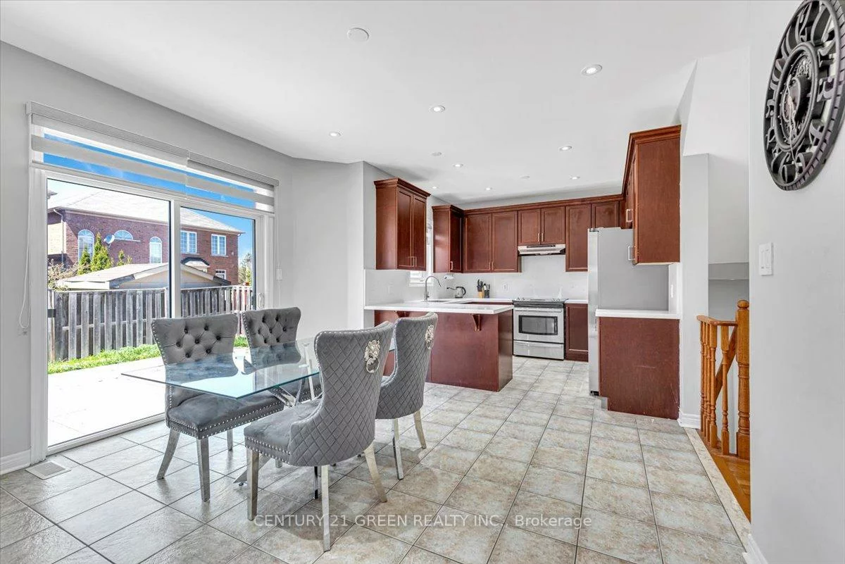 7, Accent, Northwest Sandalwood Parkway, Brampton