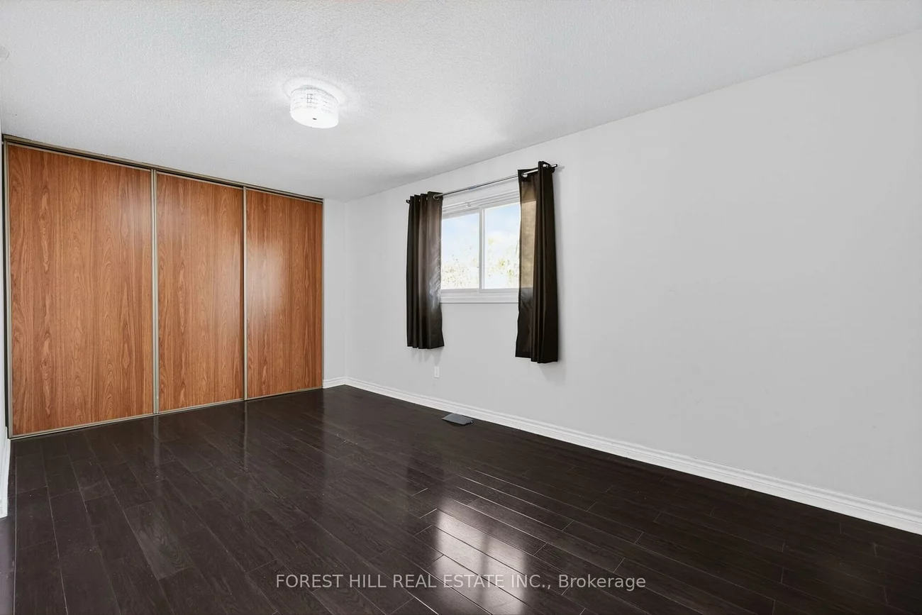 27, Saturn, Madoc, Brampton