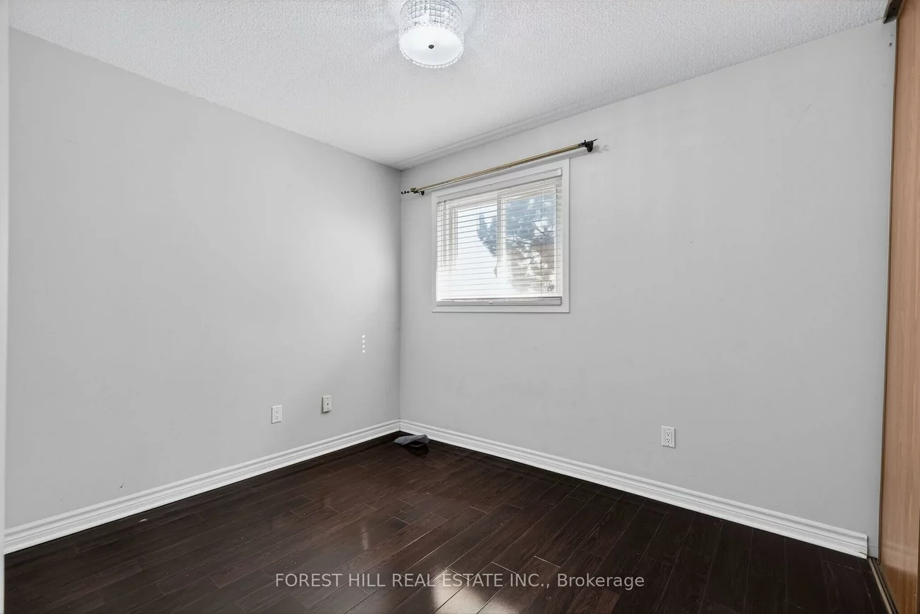 27, Saturn, Madoc, Brampton