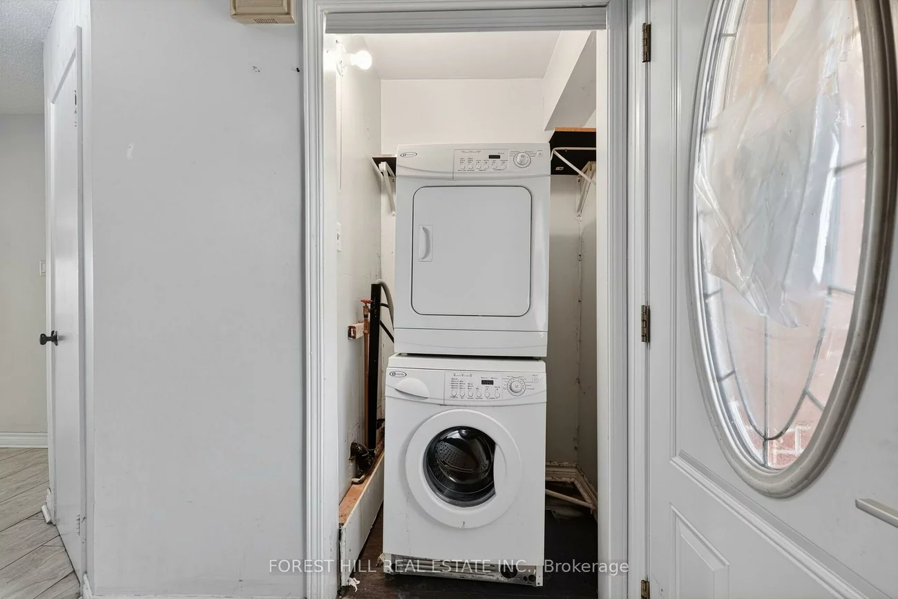 27, Saturn, Madoc, Brampton