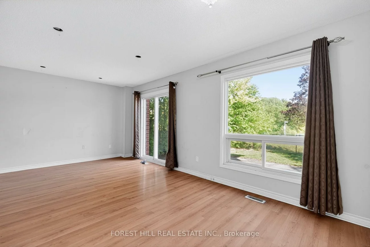 27, Saturn, Madoc, Brampton