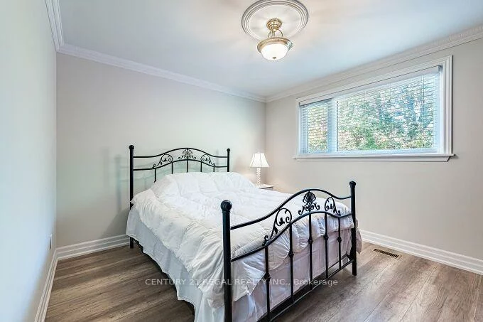 2, Alderbury, Avondale, Brampton