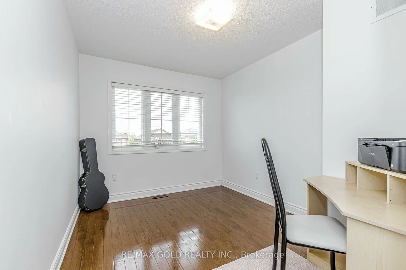 36, Summerdale, Fletcher's Meadow, Brampton
