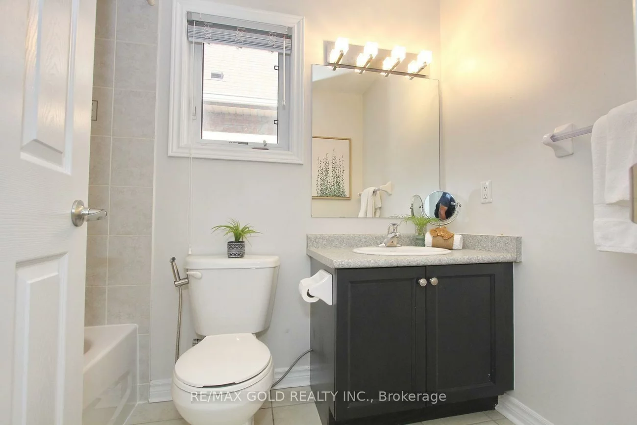13, Walbrook, Credit Valley, Brampton