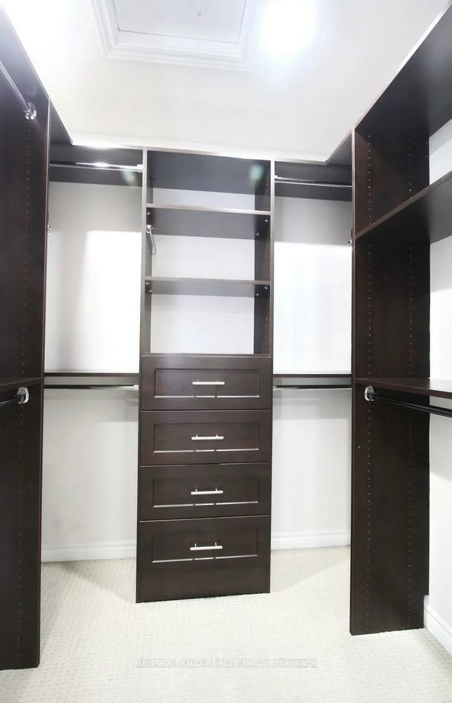 13, Walbrook, Credit Valley, Brampton