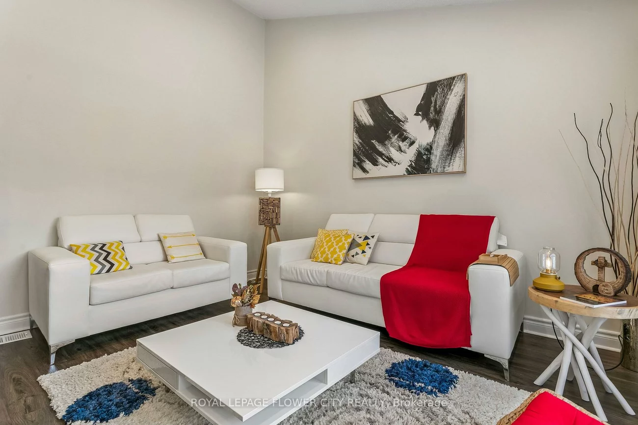 35, Camberley, Brampton North, Brampton