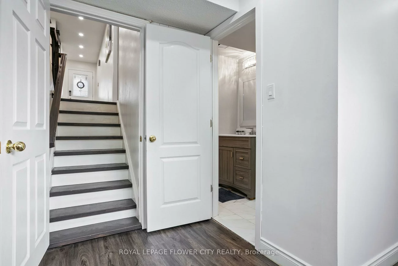 35, Camberley, Brampton North, Brampton
