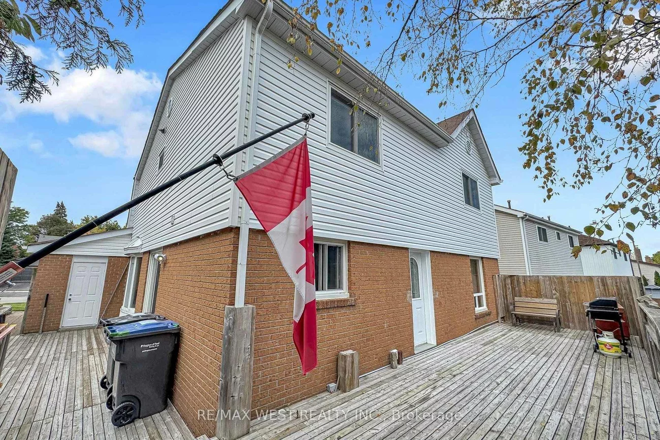 13, Mansfield, Central Park, Brampton