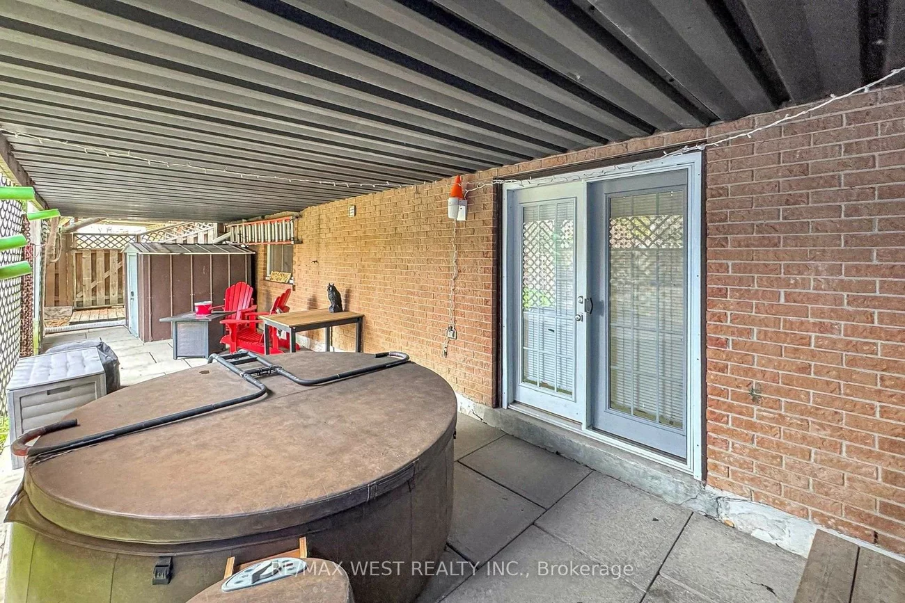 13, Mansfield, Central Park, Brampton