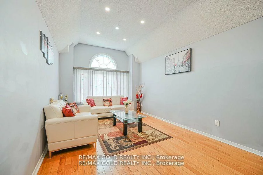 152, Bighorn, Sandringham-Wellington, Brampton