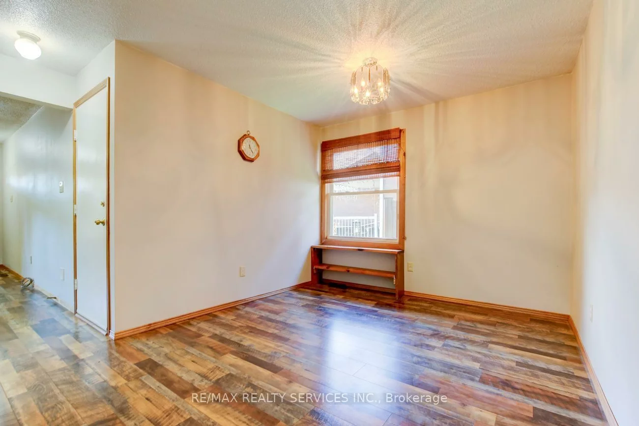 41, Greenleaf, Brampton West, Brampton