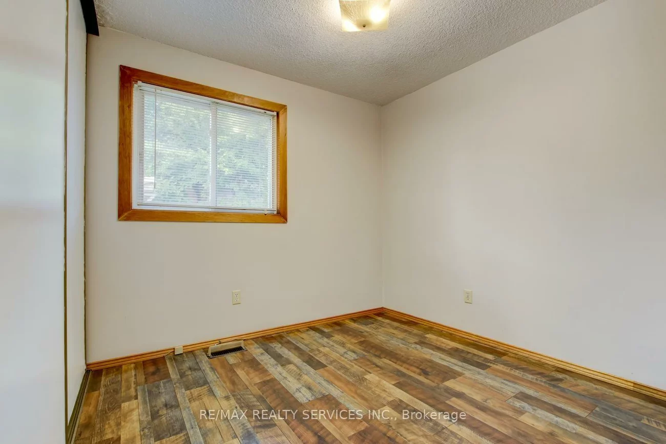 41, Greenleaf, Brampton West, Brampton