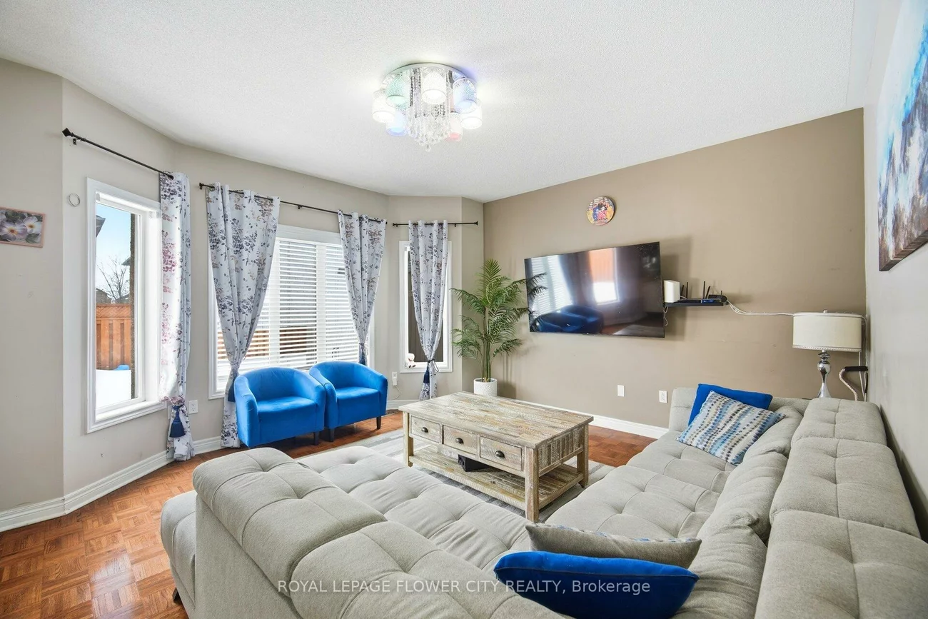 67, Olde Town, Fletcher's Creek Village, Brampton